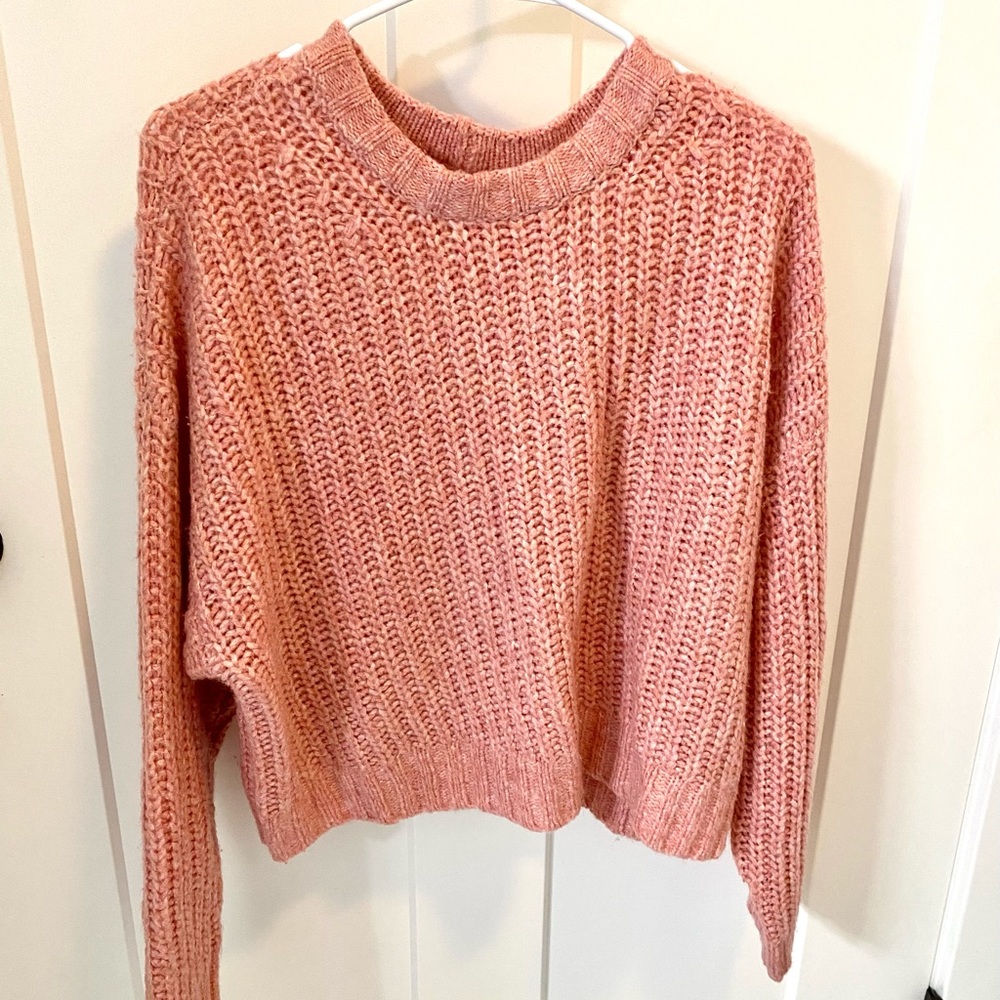 America. Eagle pink cropped sweater